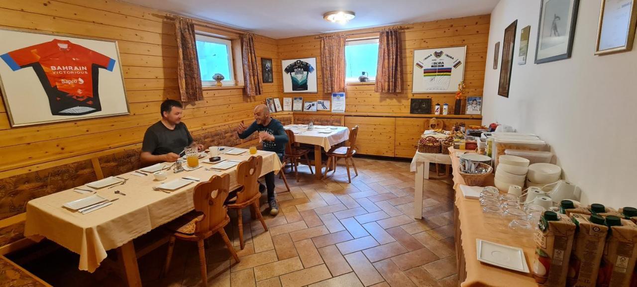 Apartment Sobe Ravbar Novo Mesto Buitenkant foto
